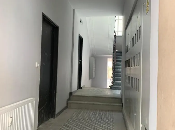 Nowoczesny Apartament: Targi Mtp I Pkp Apartment